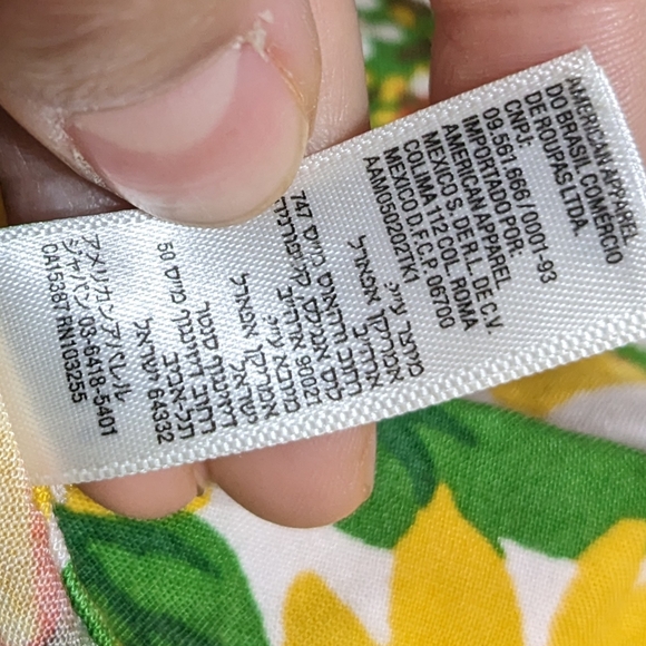 AMERICAN APPAREL Sunflower Crop Top button down - Picture 6 of 7